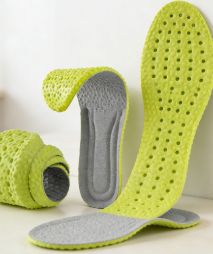 Elastic honeycomb shock-absorbing insole